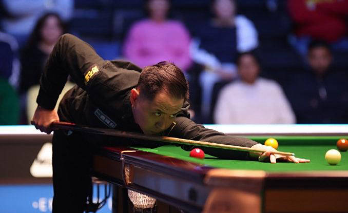 中国球员赵, 不幸的是 中国球员赵, 不幸的是